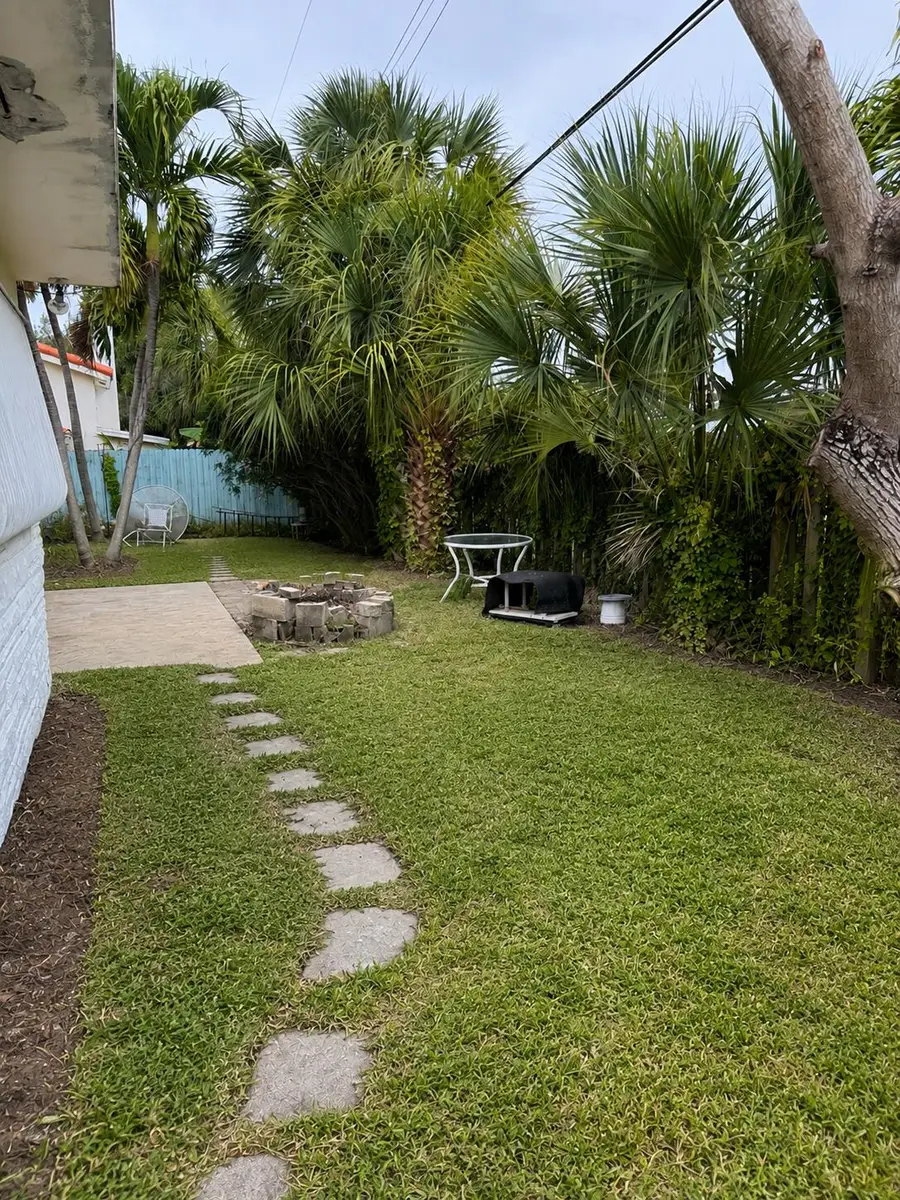 38 SE 8th Avenue, Deerfield Beach, FL 33441 - #2