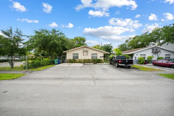 2840 NW 13th Court #1-2, Fort Lauderdale, FL 33311