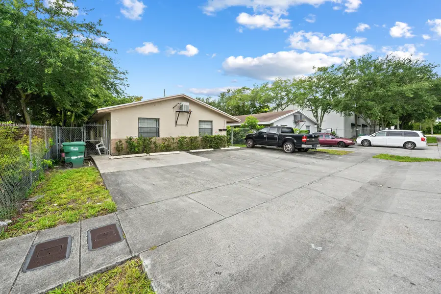2840 NW 13th Court #1-2, Fort Lauderdale, FL 33311 - #3