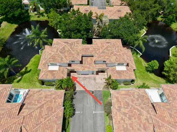 568 7th Square, Vero Beach, FL 32962