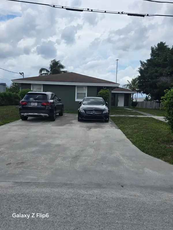 661 S Biscayne River Drive, Miami, FL 33169