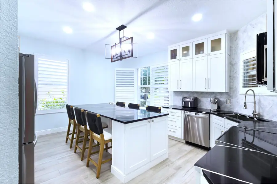 8070 Murano Circle, Palm Beach Gardens, FL 33418 - #2
