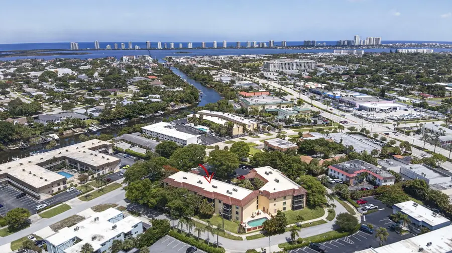 327 Southwind Drive #203, North Palm Beach, FL 33408 - #2