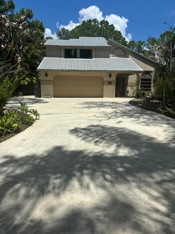 8259 N 155th Pl Place N, Palm Beach Gardens, FL 33418