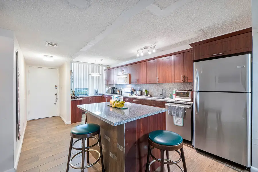 250 Jacaranda Drive #308, Plantation, FL 33324 - #2