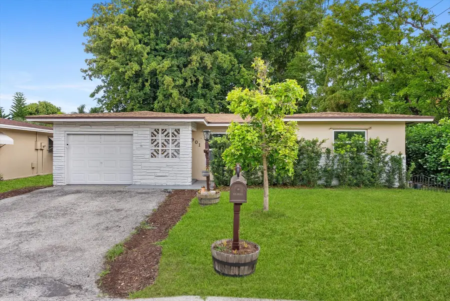 901 NW 49th Street, Deerfield Beach, FL 33064 - #2