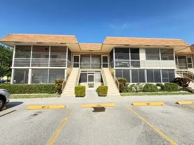 187 Stratford N #187, West Palm Beach, FL 33417