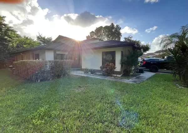 Address Withheld By Seller, Boca Raton, FL 33428
