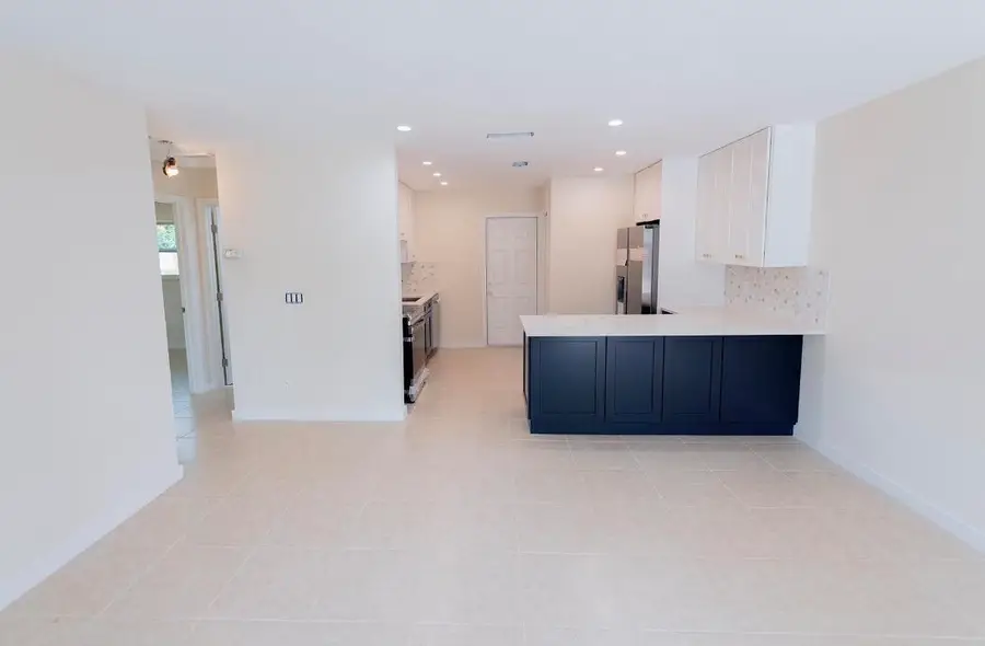 1867 Windsor Drive, North Palm Beach, FL 33408 - #3