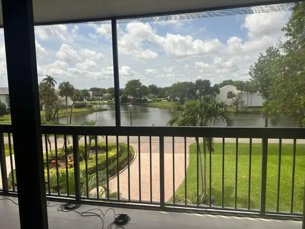 1732 Bridgewood Drive, Boca Raton, FL 33434
