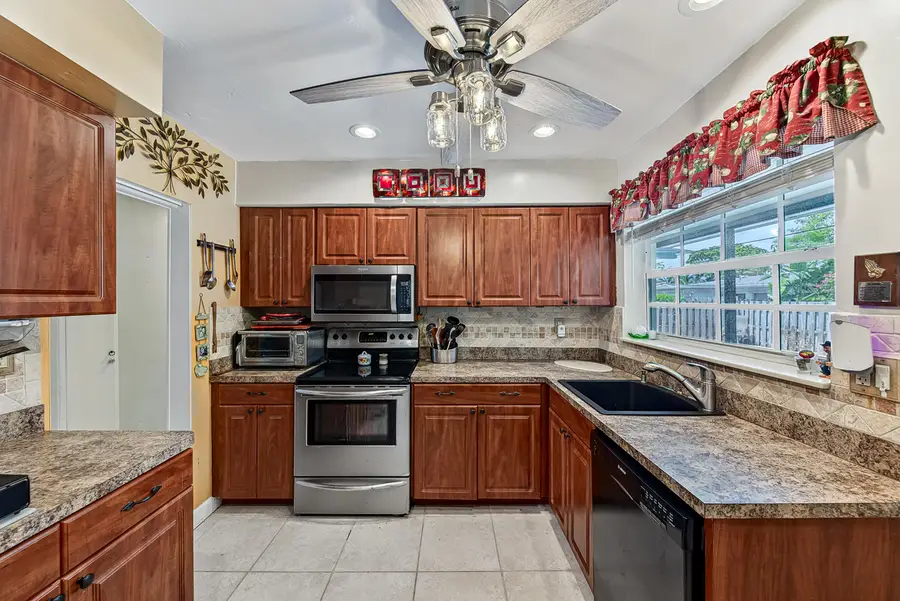 1131 SW 3rd Terrace, Pompano Beach, FL 33060 - #3