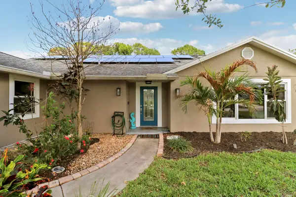1881 SW Taurus Lane, Port St Lucie, FL 34984