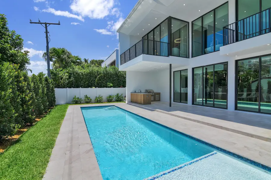 344 NE 2nd Street, Boca Raton, FL 33432 - #3