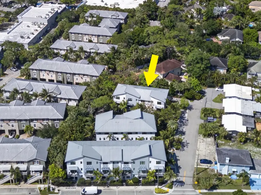 625 NE 22nd Drive, Wilton Manors, FL 33305 - #2