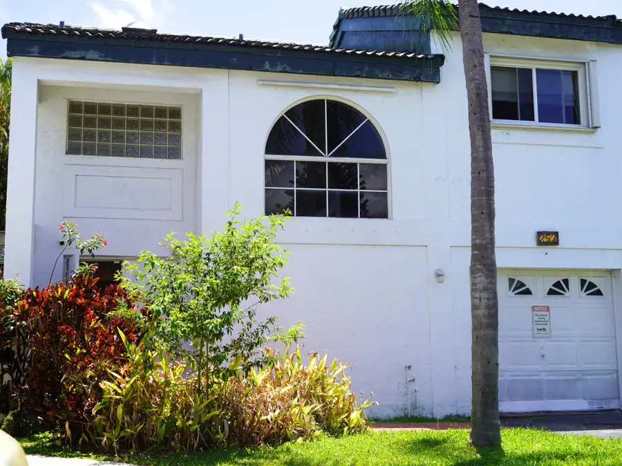 253 NE 211th Terrace, North Miami Beach, FL 33179 - #2