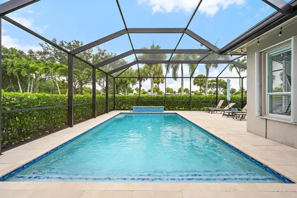 10755 La Strada, West Palm Beach, FL 33412
