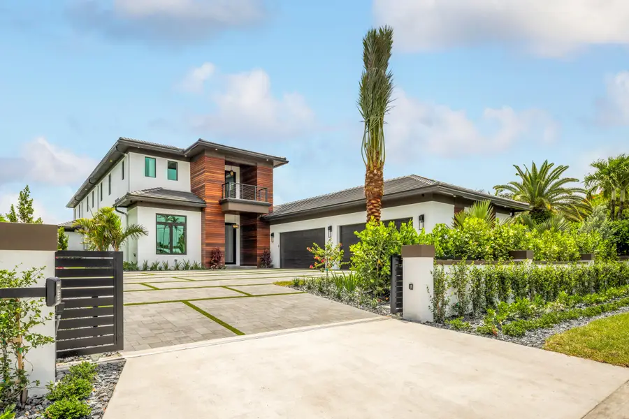 1708 N Lakeside Drive, Lake Worth Beach, FL 33460 - #2