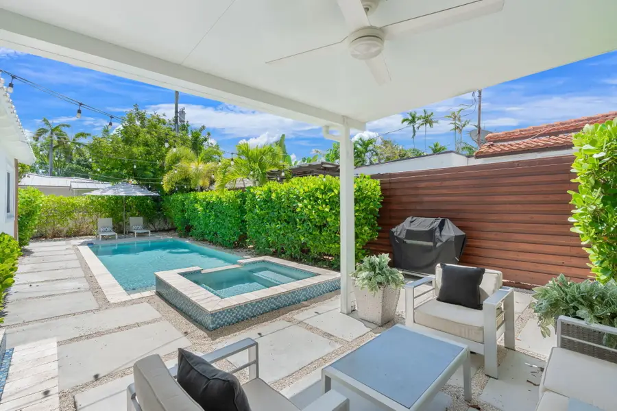 648 NE 17th Avenue, Fort Lauderdale, FL 33304 - #2