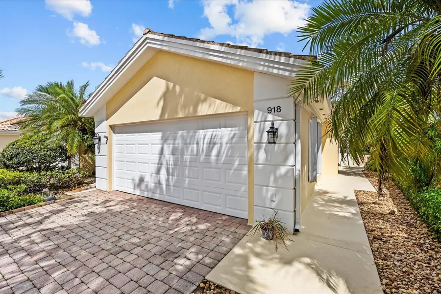 918 SW Balmoral Trace, Stuart, FL 34997 - #2