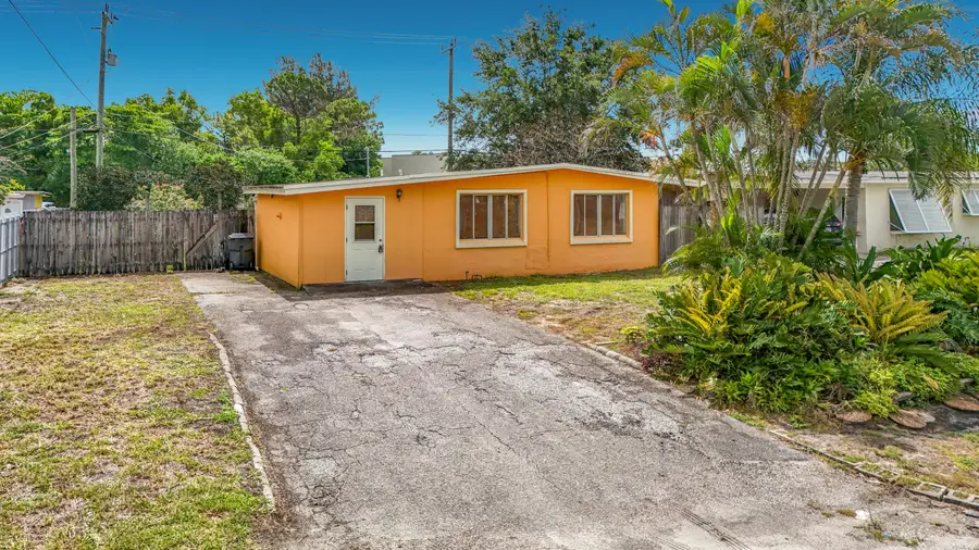 2066 Tarragon Road, West Palm Beach, FL 33415 - #2