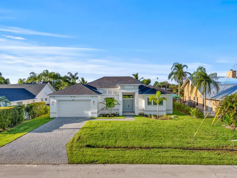 632 SE Seahouse Drive, Port Saint Lucie, FL 34983 - #2