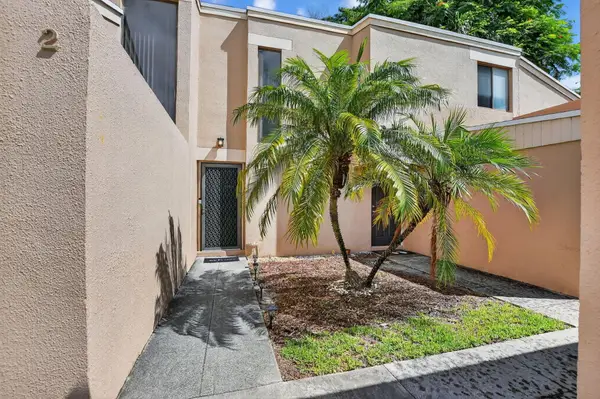 1061 NW 13th Street #2, Boca Raton, FL 33486