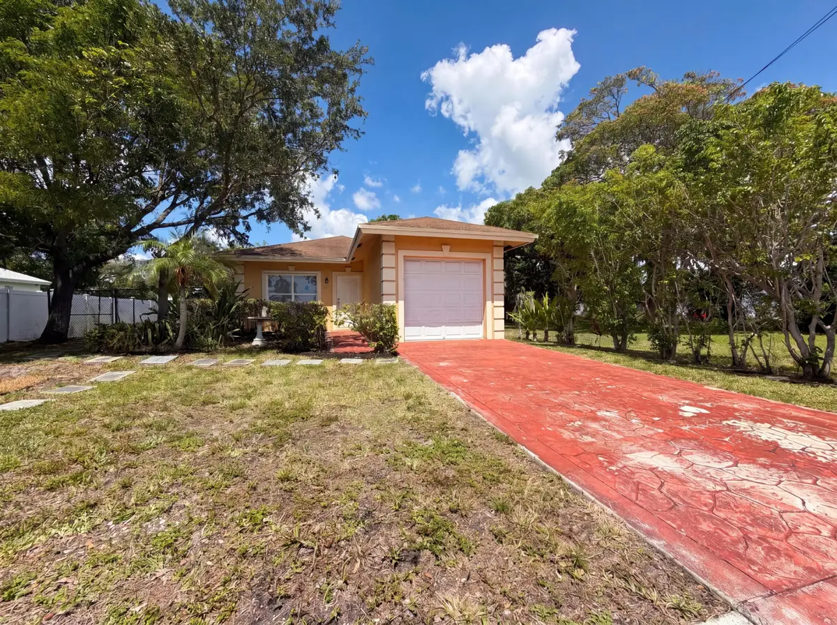 453 N Deerfield Avenue, Deerfield Beach, FL 33441 - #1
