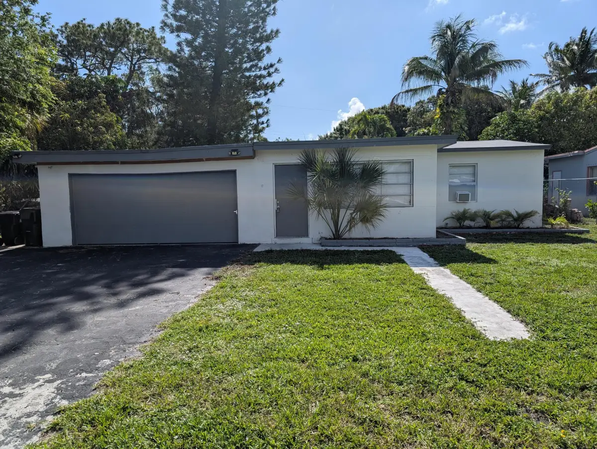 1420 NW 5th Avenue Nw, Fort Lauderdale, FL 33311 - #1
