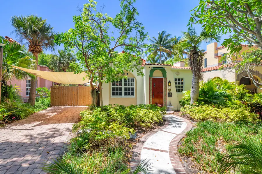 714 Sunset Road, West Palm Beach, FL 33401 - #2
