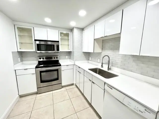 5600 N Flagler Drive #1803, West Palm Beach, FL 33407 - #3