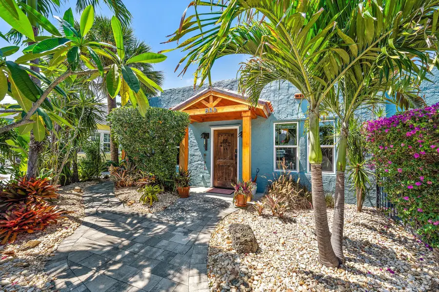 823 Selkirk Street S, West Palm Beach, FL 33405 - #3