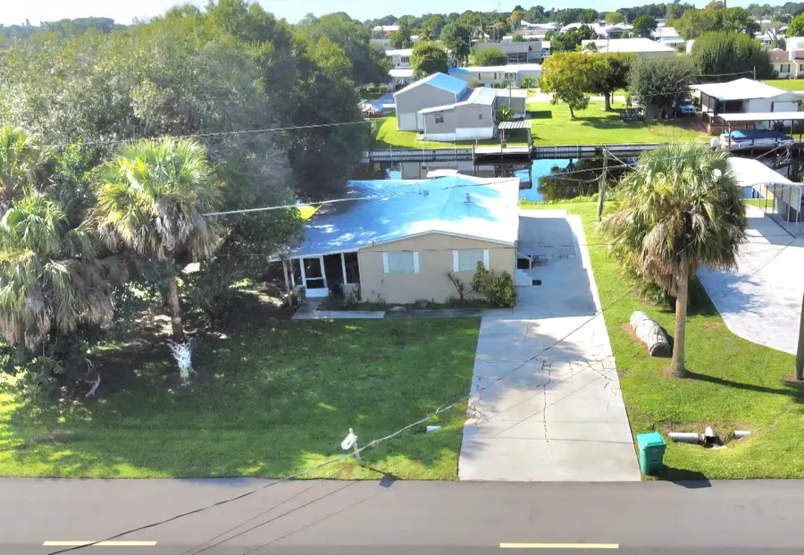 2612 SE 29th Street, Okeechobee, FL 34974 - #2