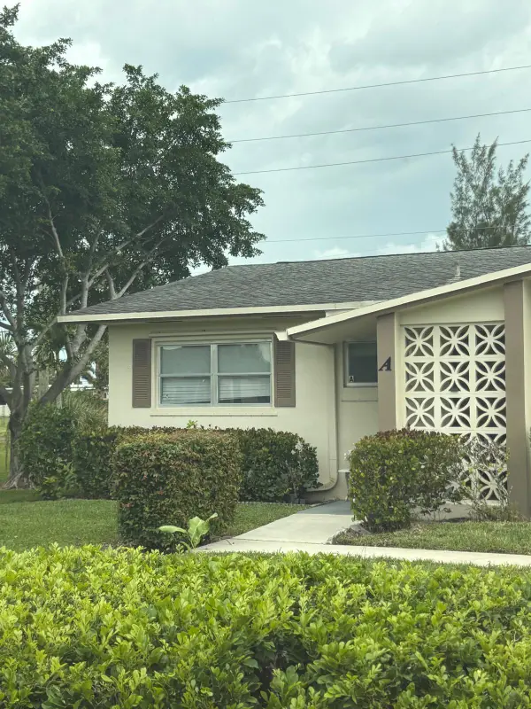 2522 Emory Drive E #A, West Palm Beach, FL 33415