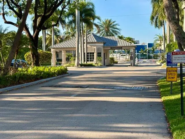 21 Royal Palm Way #2020, Boca Raton, FL 33432 - #2