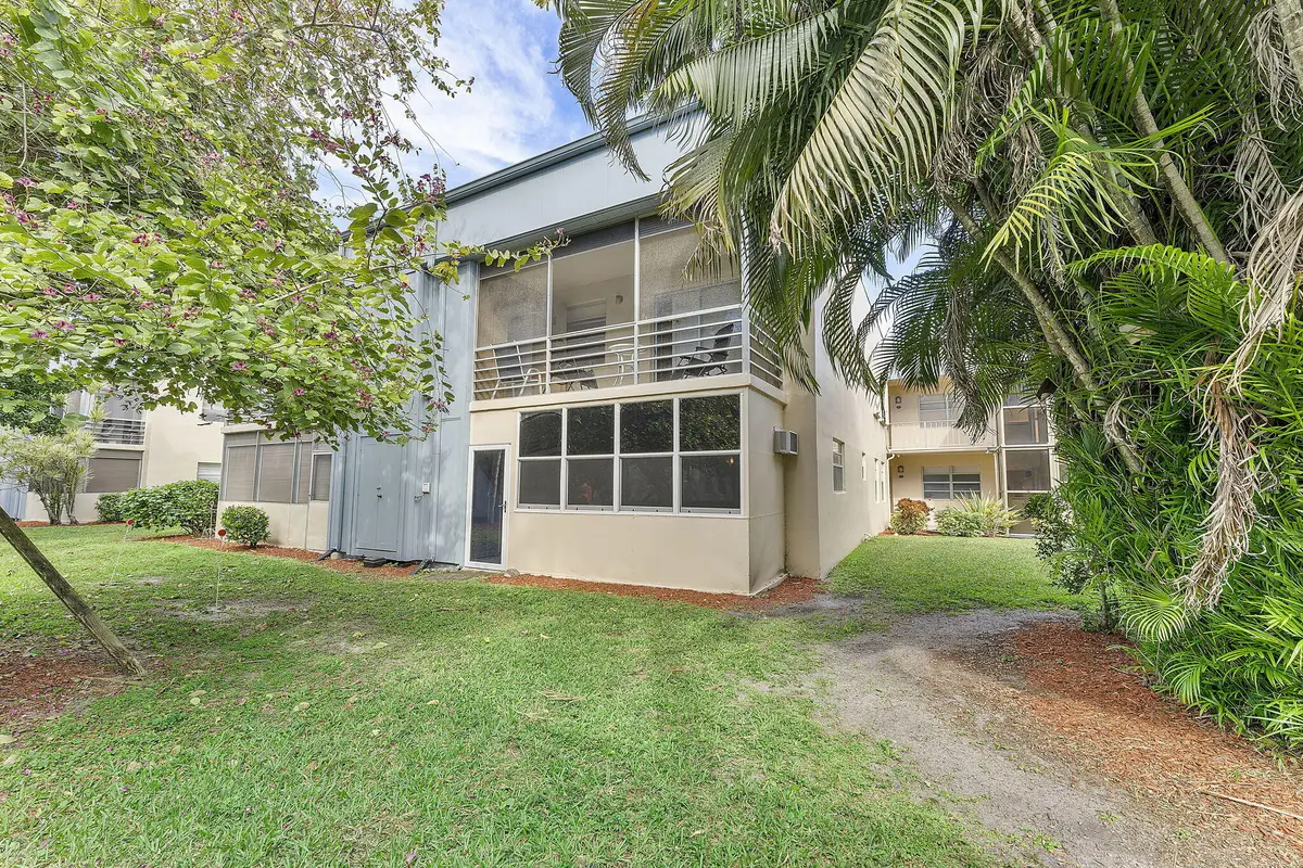 877 Flanders S, Delray Beach, FL 33484 - #1