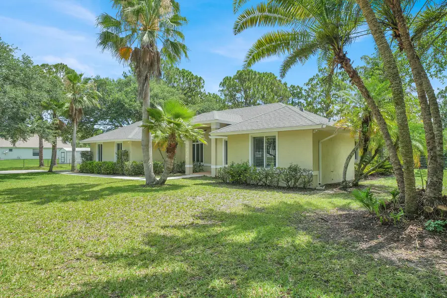 16026 N 75th Ave Avenue N, Palm Beach Gardens, FL 33418 - #3