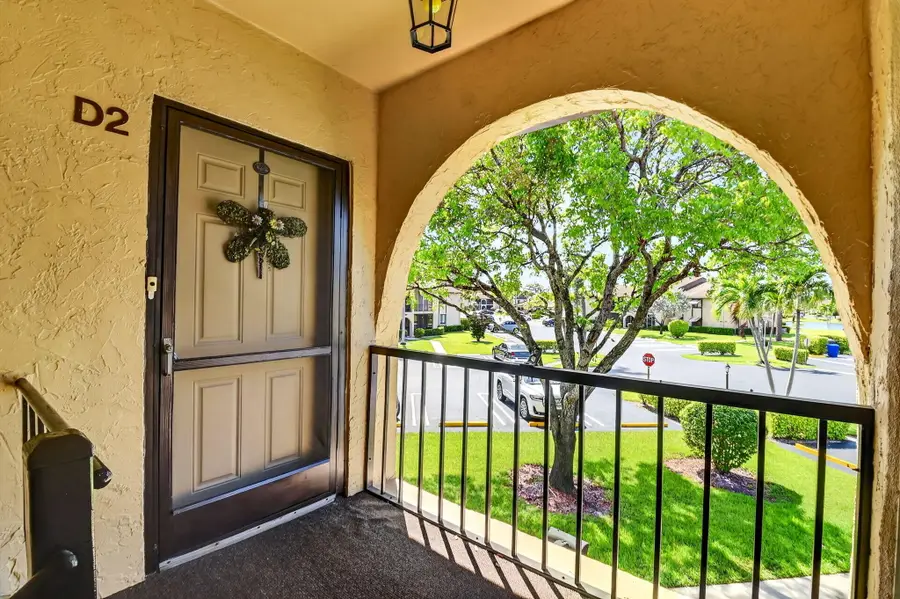 207 Pine Hov Circle #D2, Greenacres, FL 33463 - #2