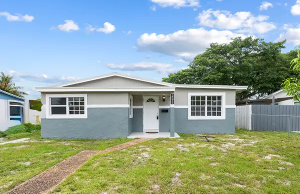 2571 NW 18th Court, Fort Lauderdale, FL 33311