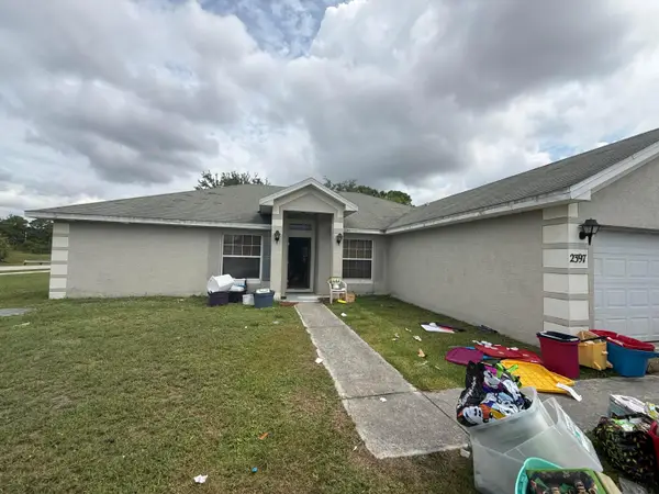2397 SW Plum Court, Port St Lucie, FL 34953