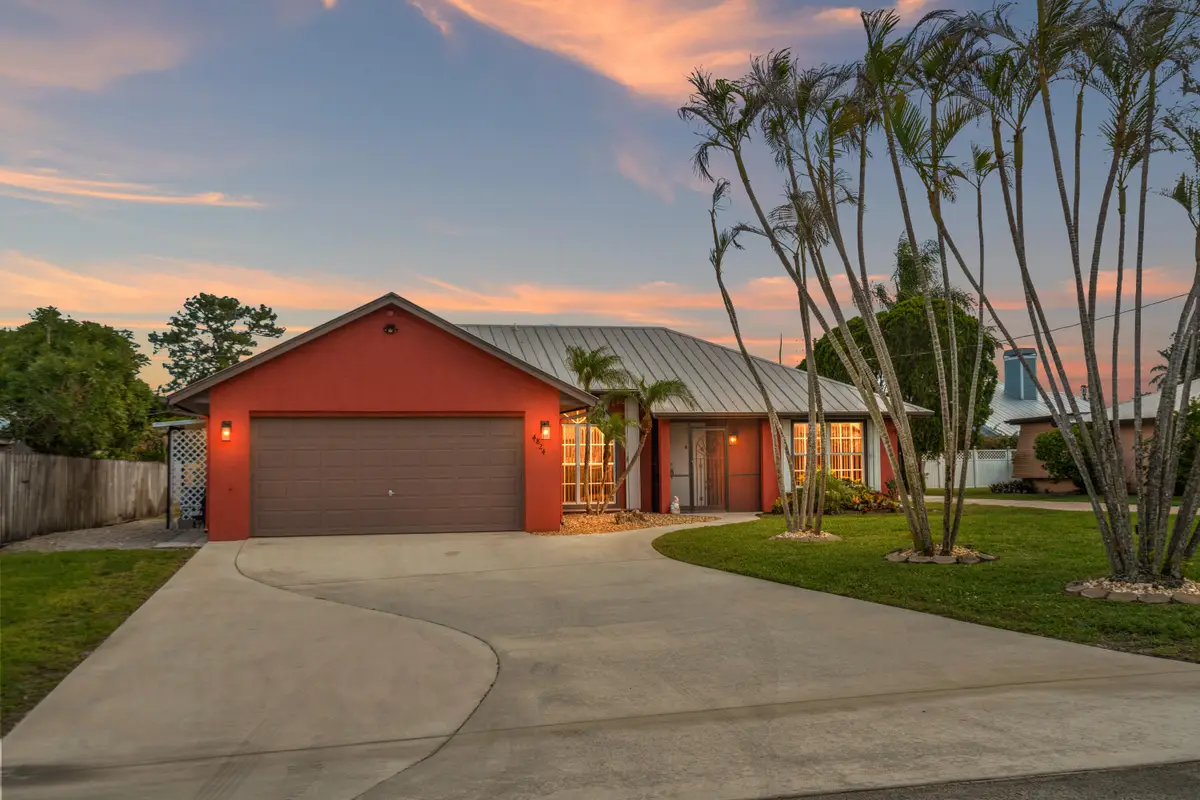 4824 SE Pilot Way, Stuart, FL 34997 - #1