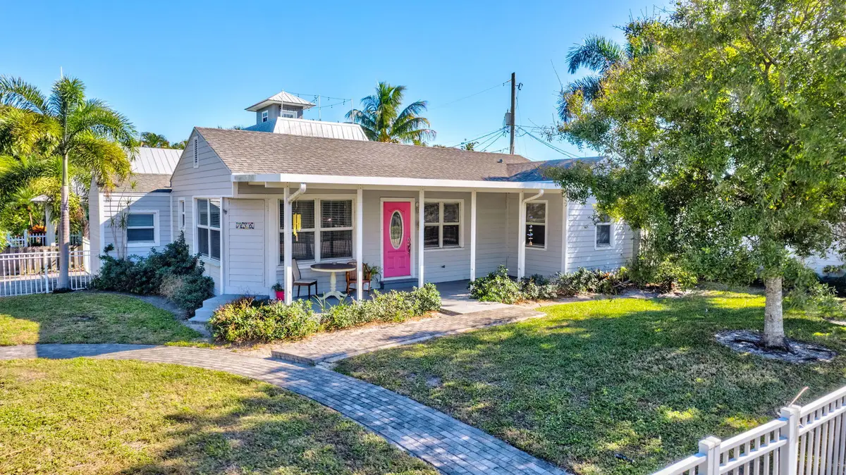 736 Rockland Drive, West Palm Beach, FL 33405 - #1