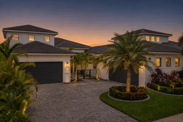 8596 SW Felicita Way, Port St Lucie, FL 34987