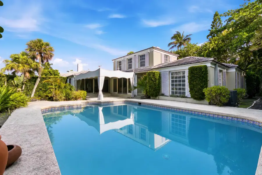 109 Via Vizcaya, Palm Beach, FL 33480 - #2