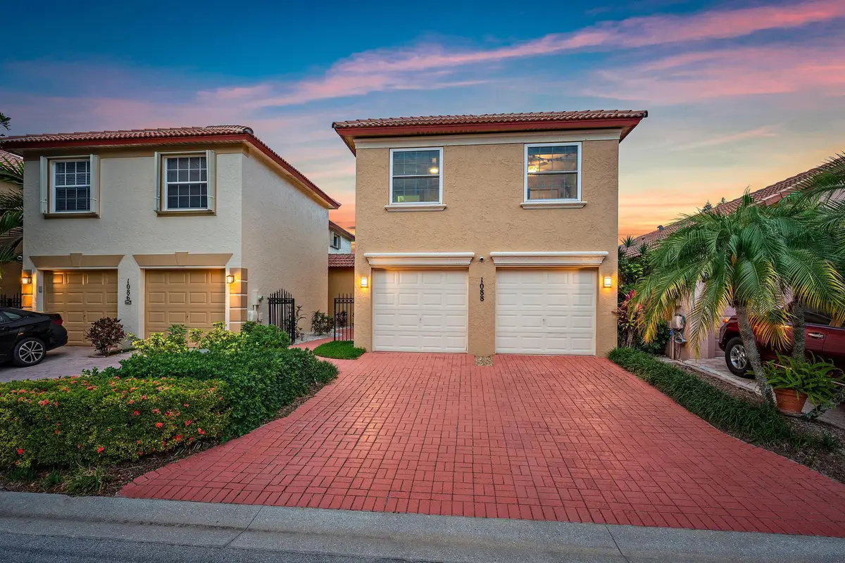 1088 Via Jardin, Riviera Beach, FL 33418 - #1