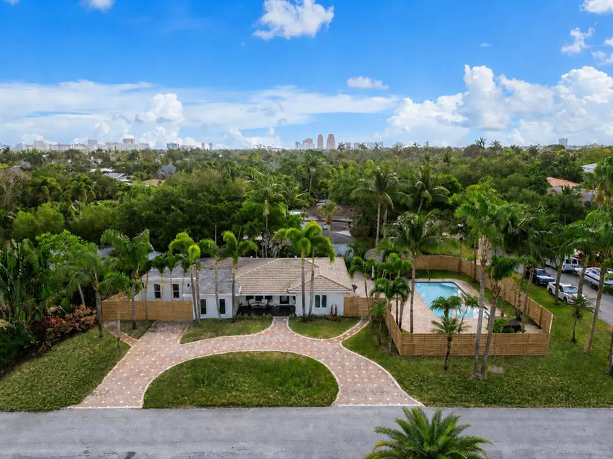 1900 NE 16th Terrace, Fort Lauderdale, FL 33305 - #1