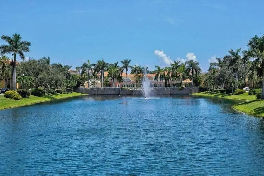 11031 Legacy Boulevard #103, Palm Beach Gardens, FL 33410 - #2