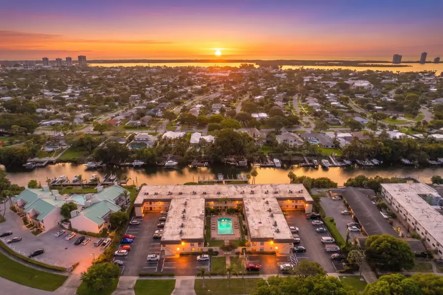 342 Southwind Drive #118, North Palm Beach, FL 33408 - #2