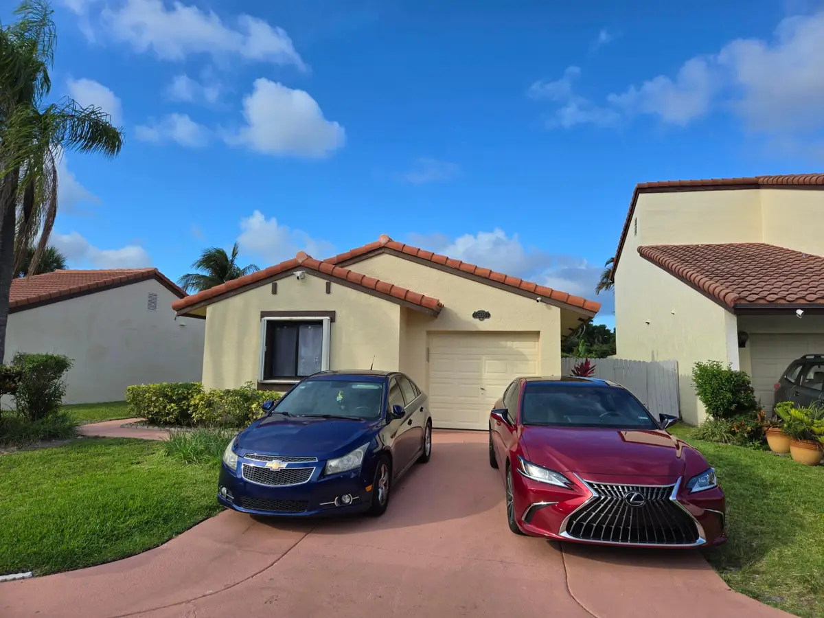 2835 Sand Pines, Lake Worth, FL 33462 - #1