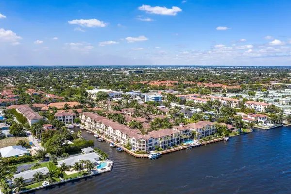 3018 Waterside Circle, Boynton Beach, FL 33435