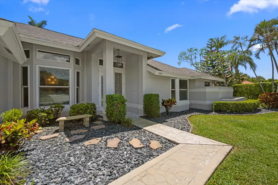 15880 Meadow Wood Drive, Wellington, FL 33414 - #2